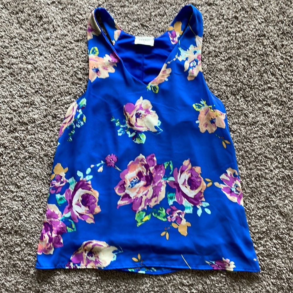 Blue/Floral Tanktop